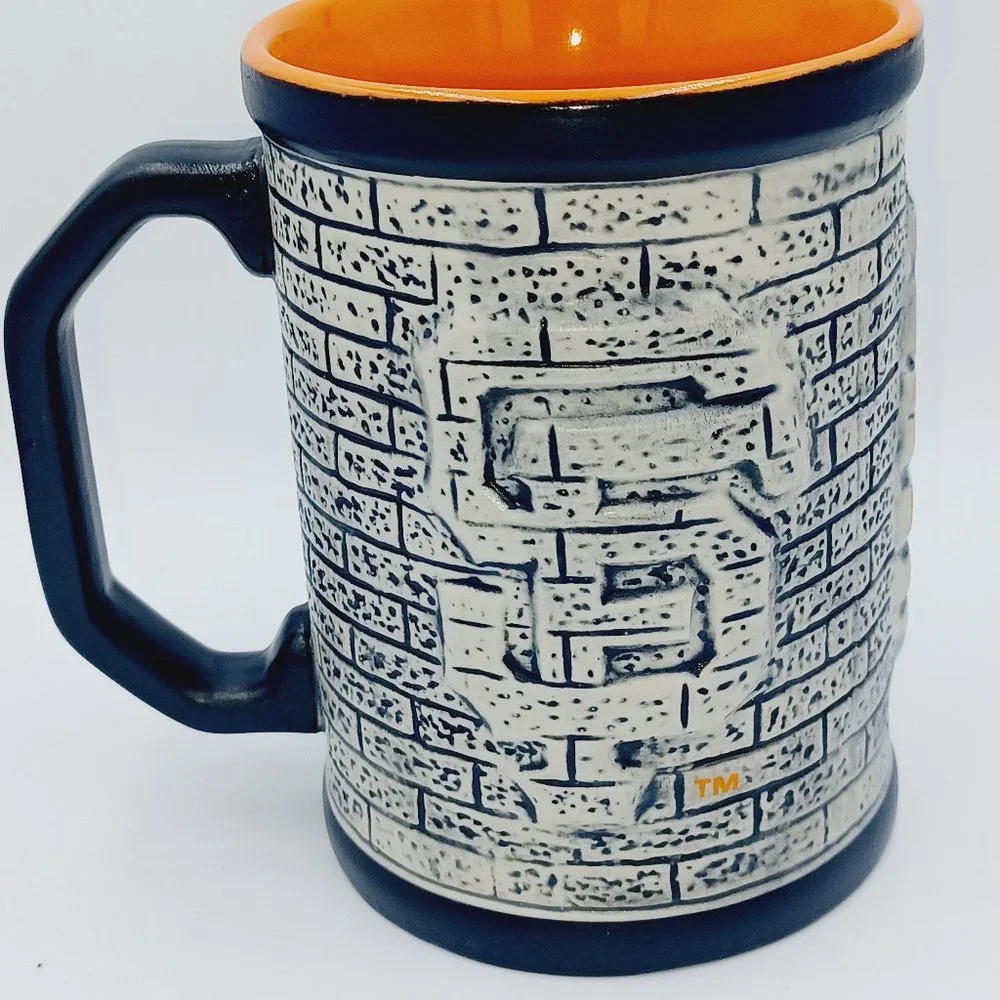 San Francisco Giants Raised SF Logo Ceramic Coffee Mug Gray Brick Design MLB